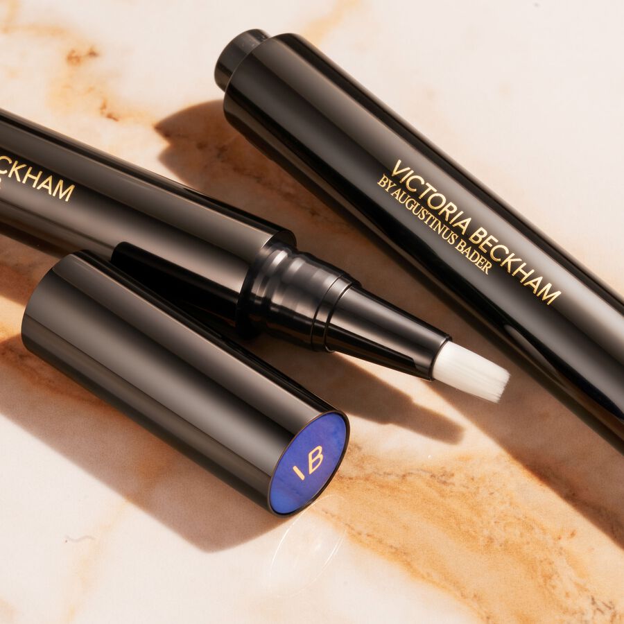 MOST WANTED | H&auml;r &auml;r allt du beh&ouml;ver veta om Victoria Beckhams b&auml;sts&auml;ljande Concealer