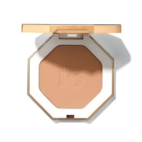 Fenty Beauty Sun Stalk'r Instant Warmth Bronzer