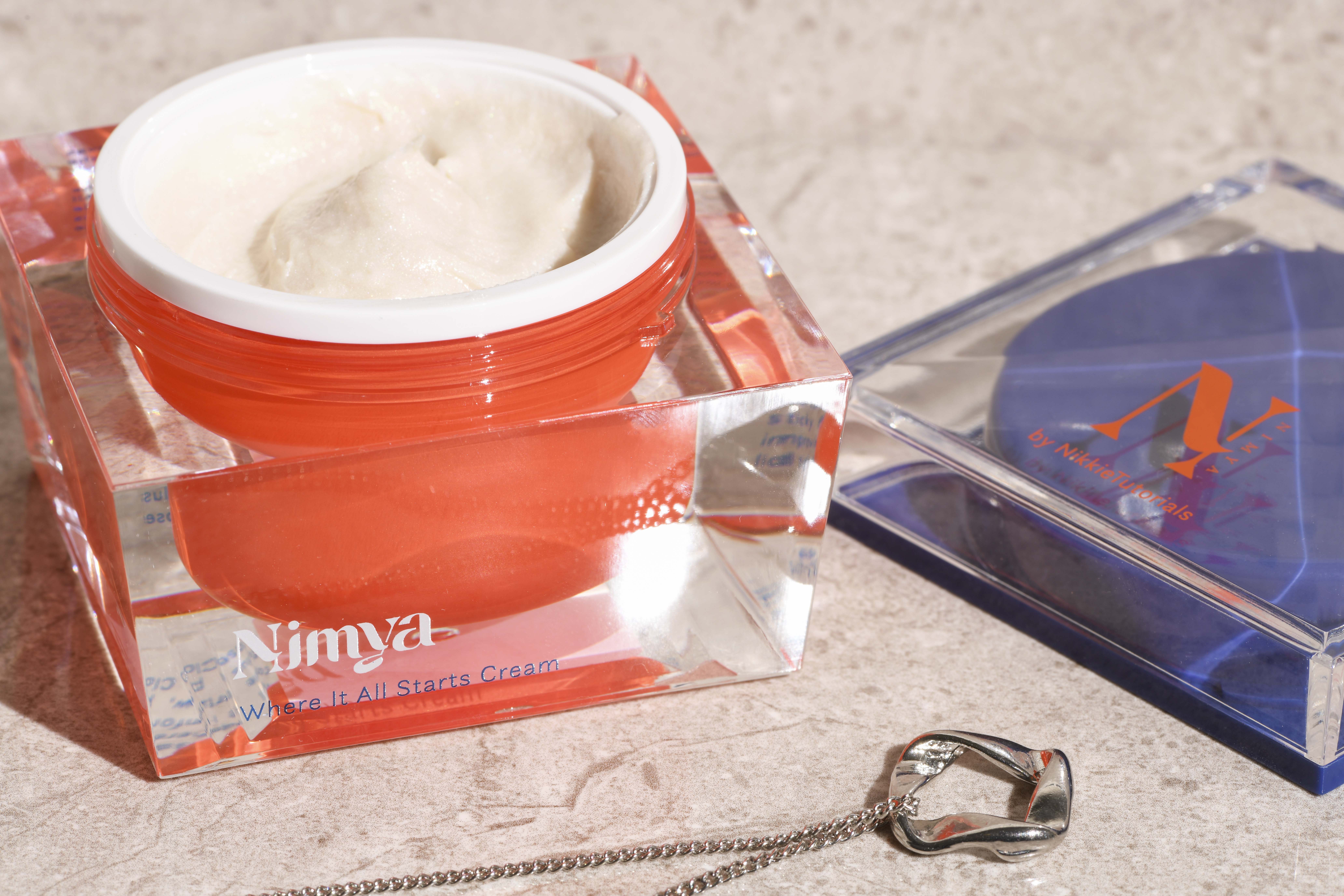 De Nimya van NikkieTutorials producten waar iedereen het over heeft