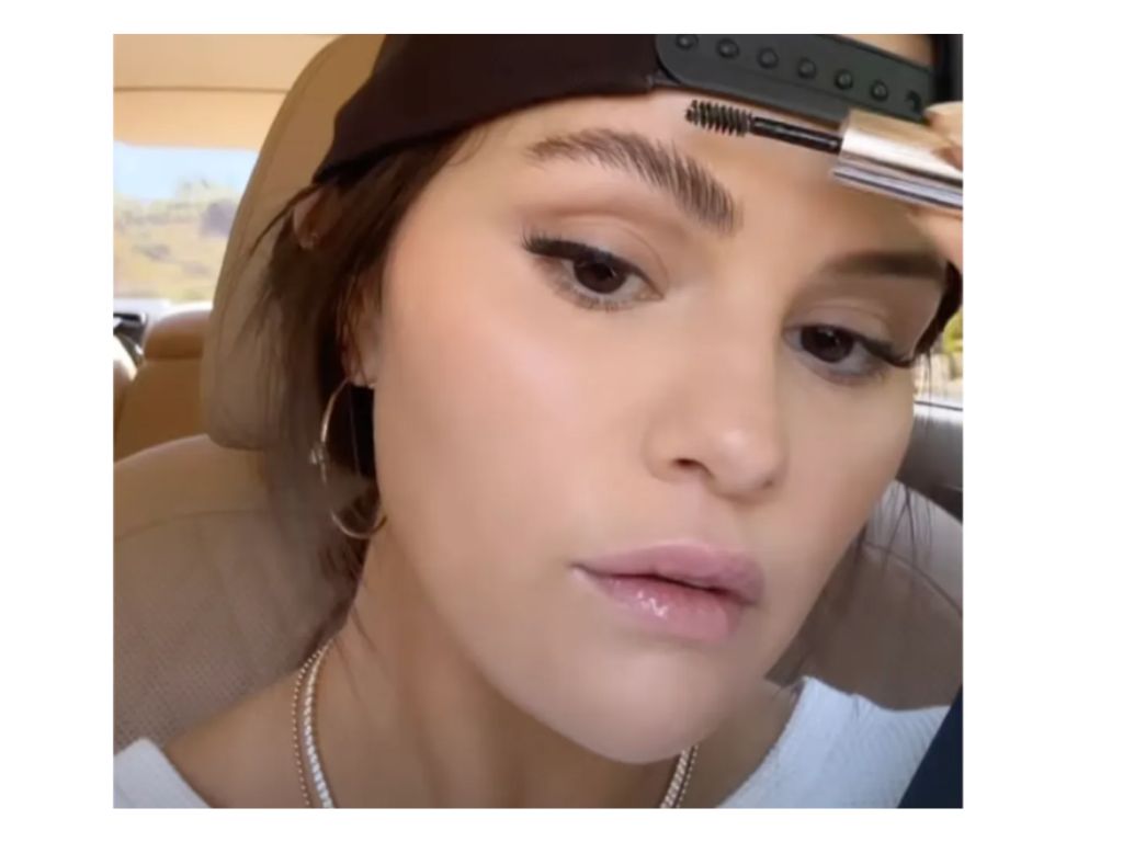 Selena Gomez brow gel teaser | Space NK Selena Gomez brow gel teaser | Space NK