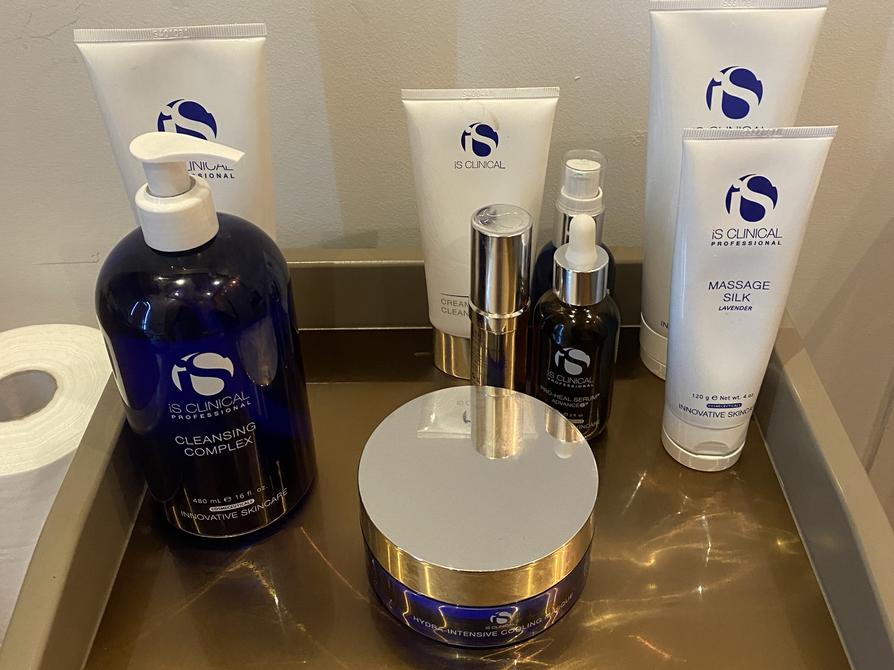 iS Clinical products | Space NK iS Clinical products | Space NK