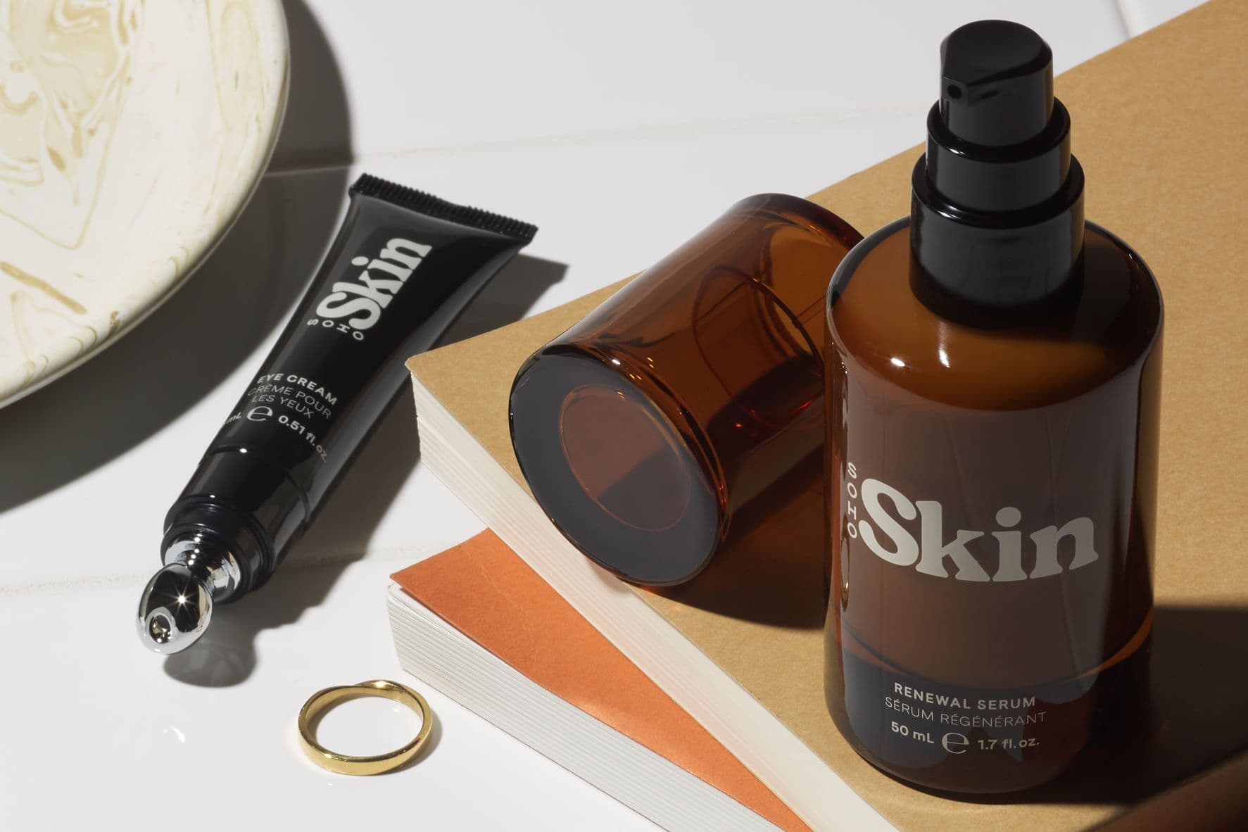 Nathan Moore, de Soho Skin, partage ses astuces pour redonner vie &agrave; la peau